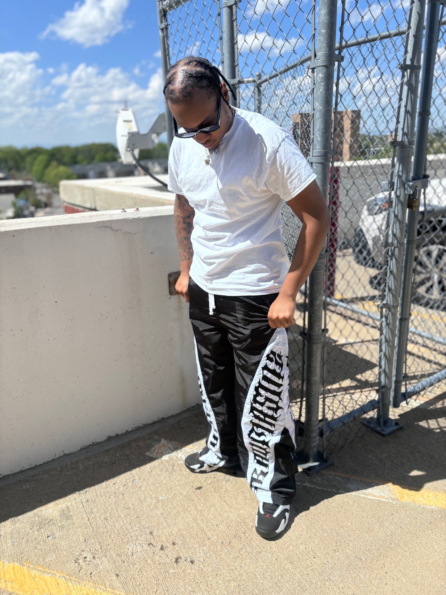 “MIDNIGHT” TRACKPANTS
