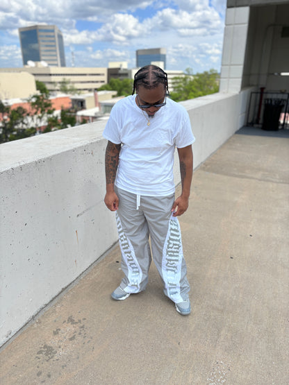 “CLOUDY” TRACKPANTS